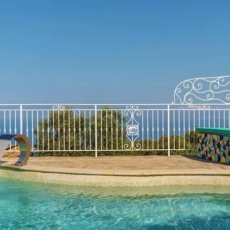 Conca Verde Sleeps 14 Pool Air Con Wifi