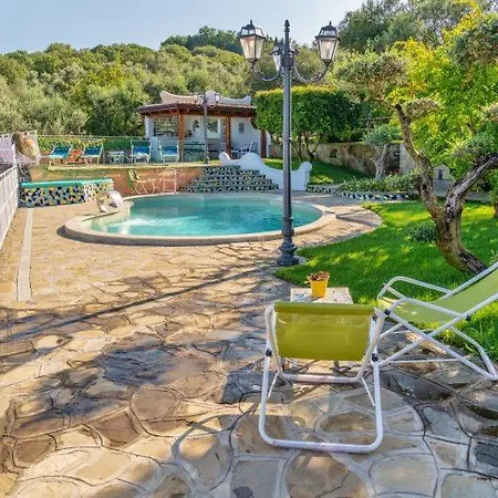 Villa Conca Verde Sleeps 14 Pool Air Con Wifi *