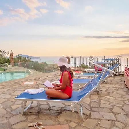 Villa Conca Verde Sleeps 14 Pool Air Con Wifi *