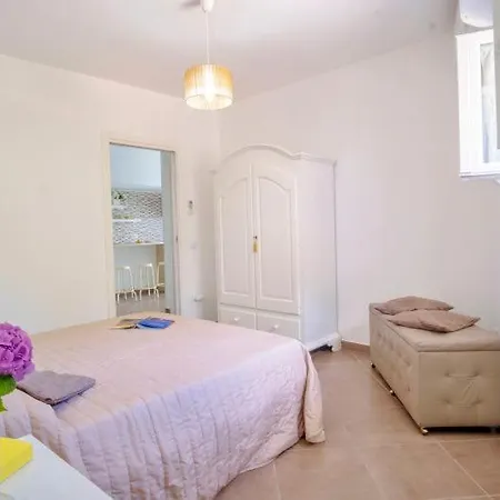 Conca Verde Sleeps 14 Pool Air Con Wifi * Massa Lubrense